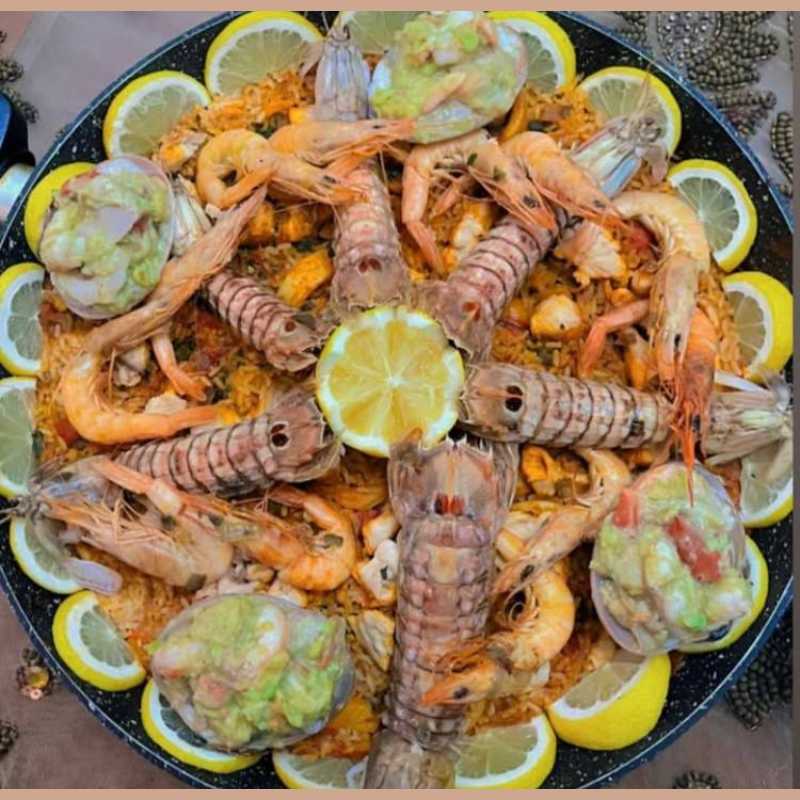 pastilla aux fruits de mer tetouan